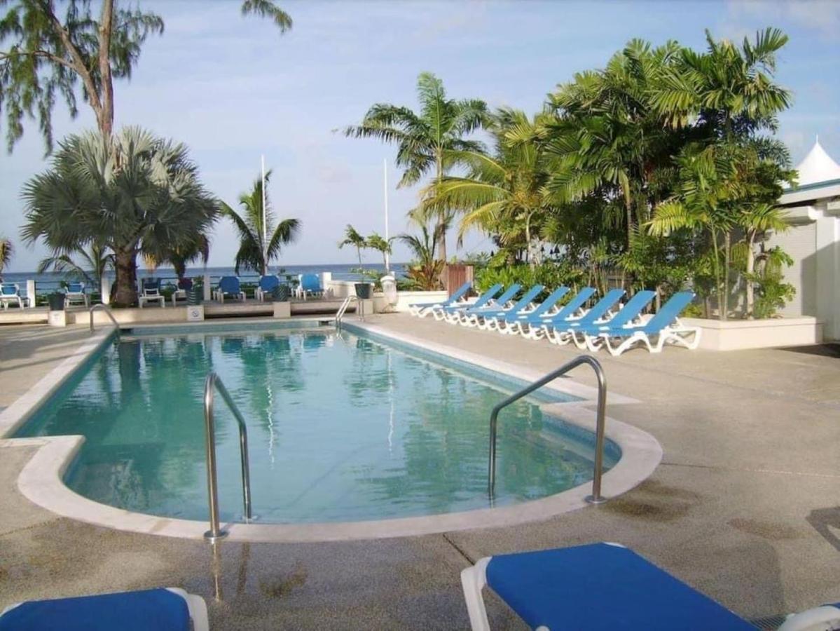West Coast 1 Bedroom Apartment 66 - Close To Beach Saint James Extérieur photo